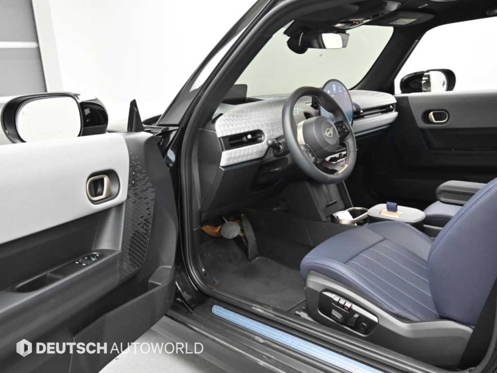 Mini Cooper — photo 11