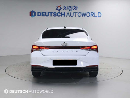 Hyundai Avante — photo 04