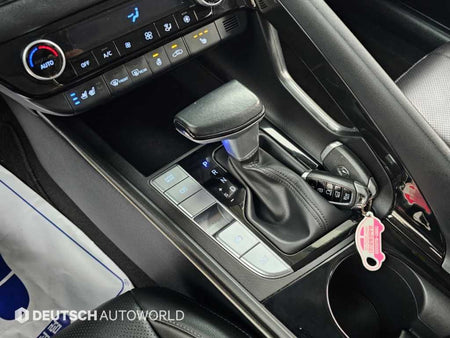 Hyundai Avante — photo 09
