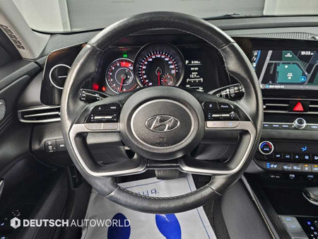 Hyundai Avante — photo 13
