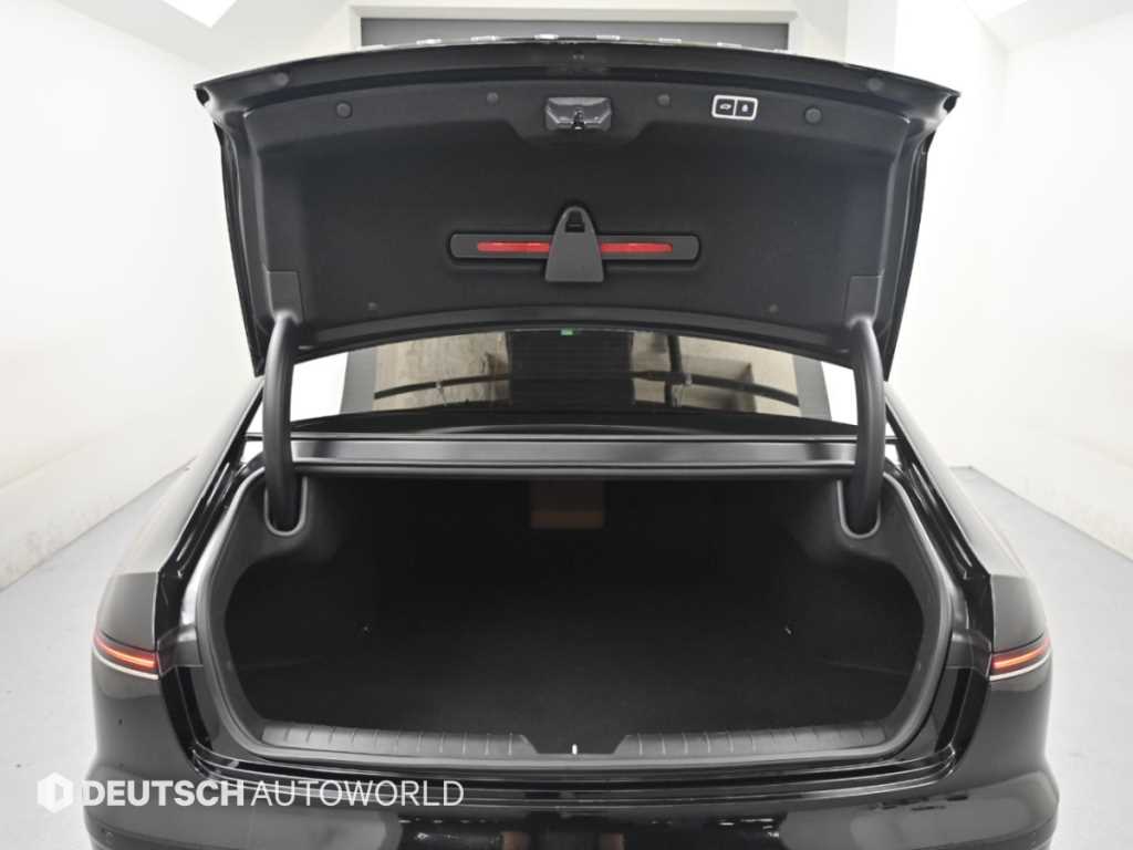Hyundai Grandeur — photo 19