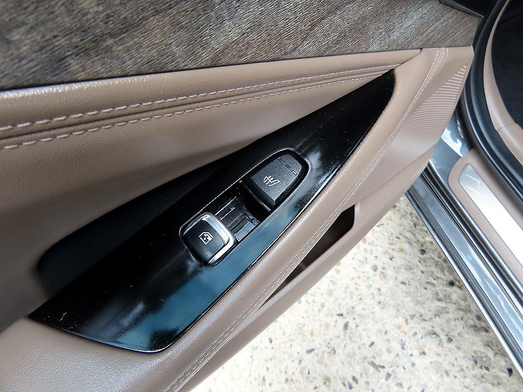 Kia K8 — photo 16