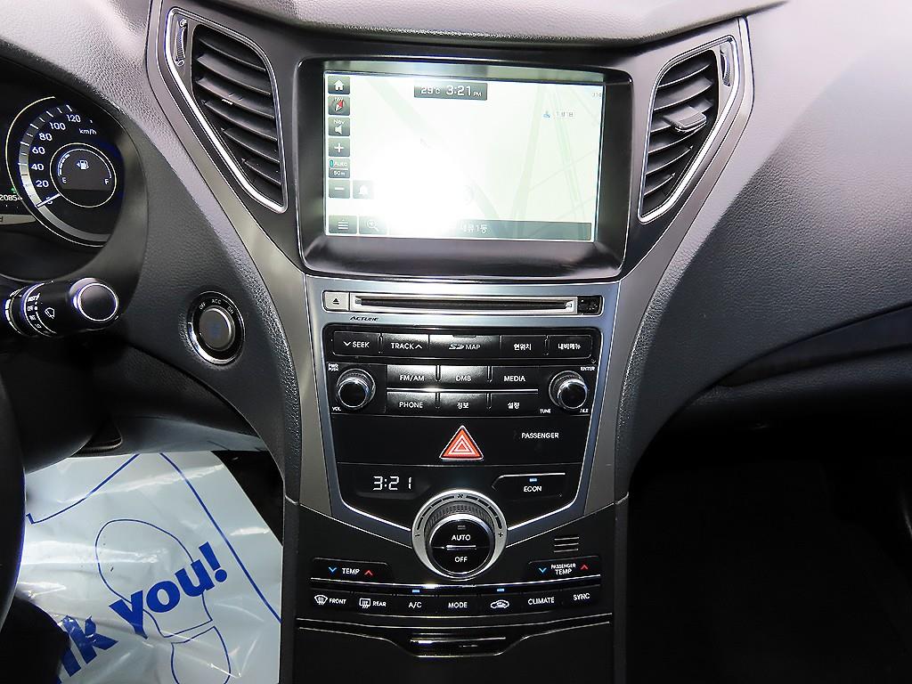 Hyundai Grandeur — photo 13