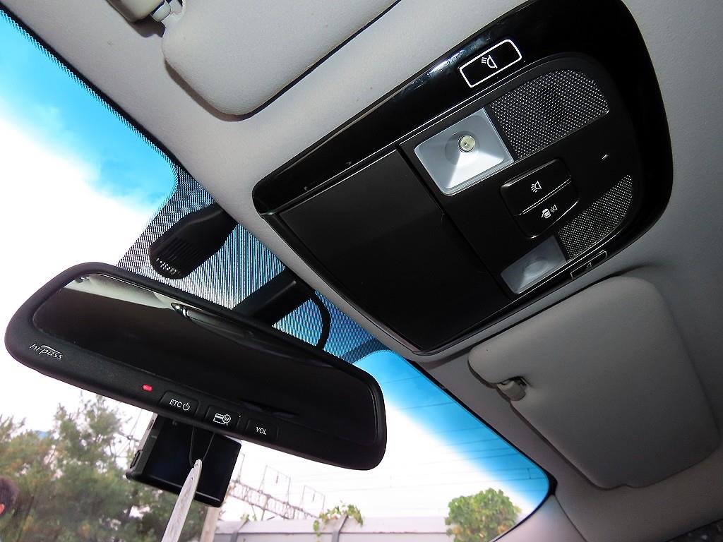 Hyundai Grandeur — photo 16