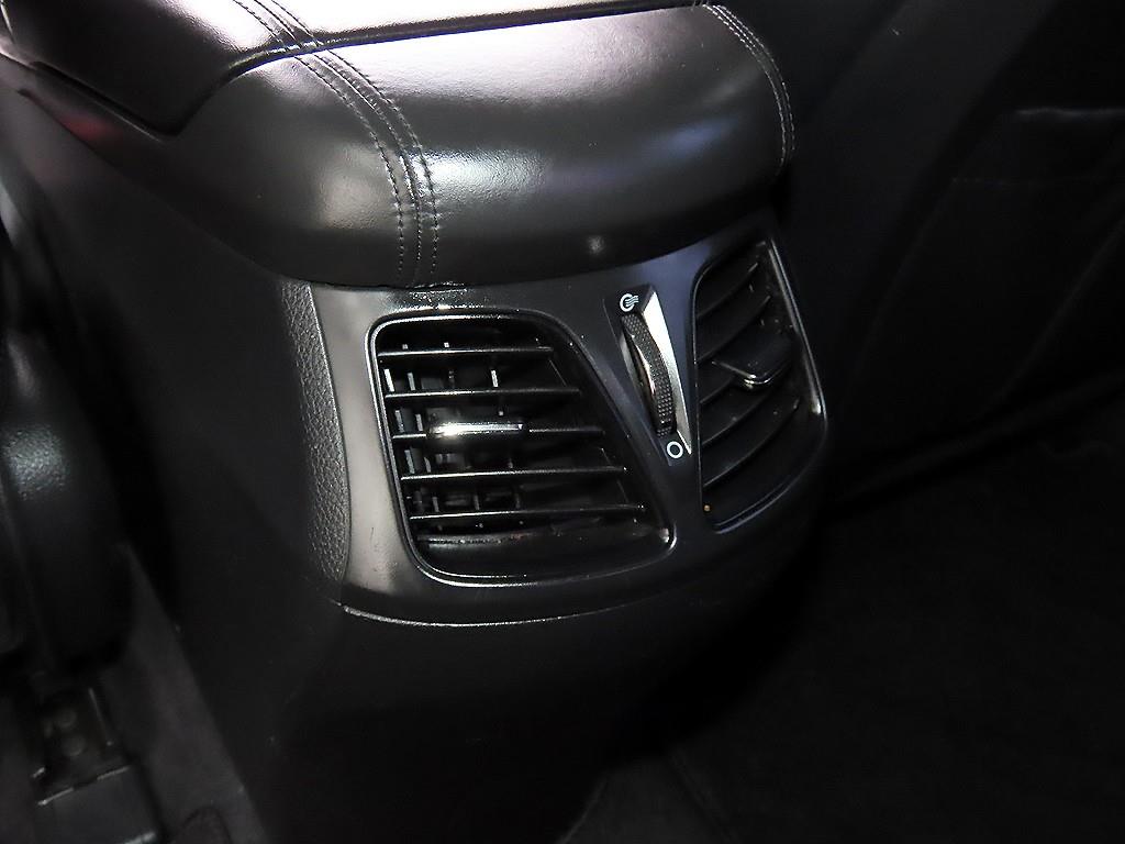 Hyundai Grandeur — photo 18