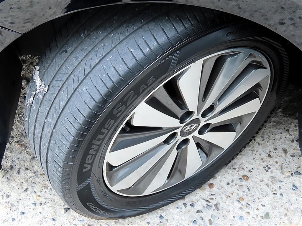 Hyundai Grandeur — photo 20