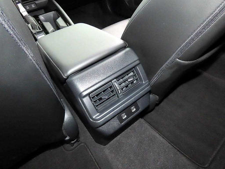 Honda Accord — photo 17