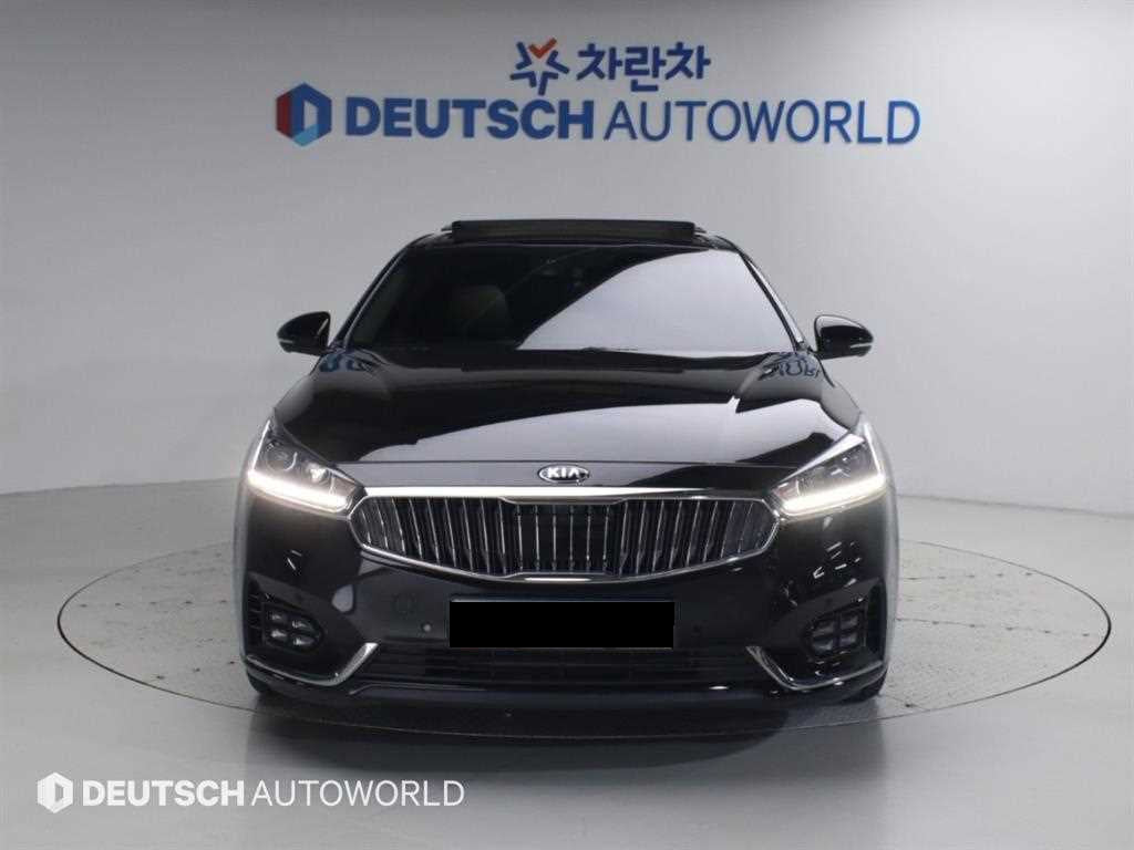 Kia K7 — photo 03