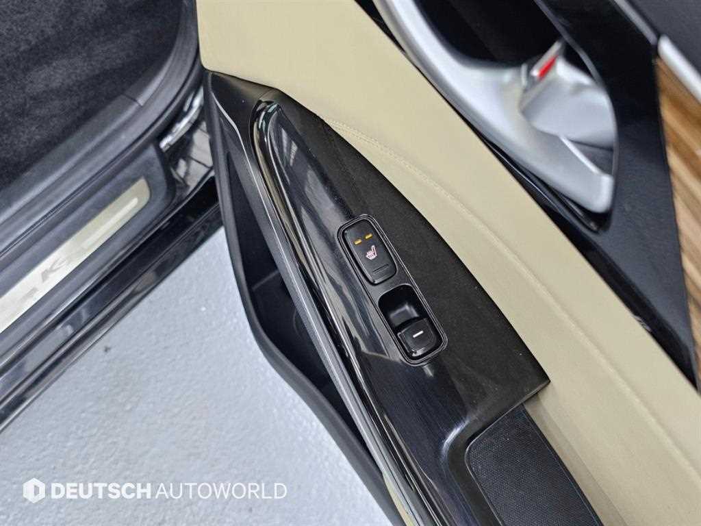 Kia K7 — photo 16