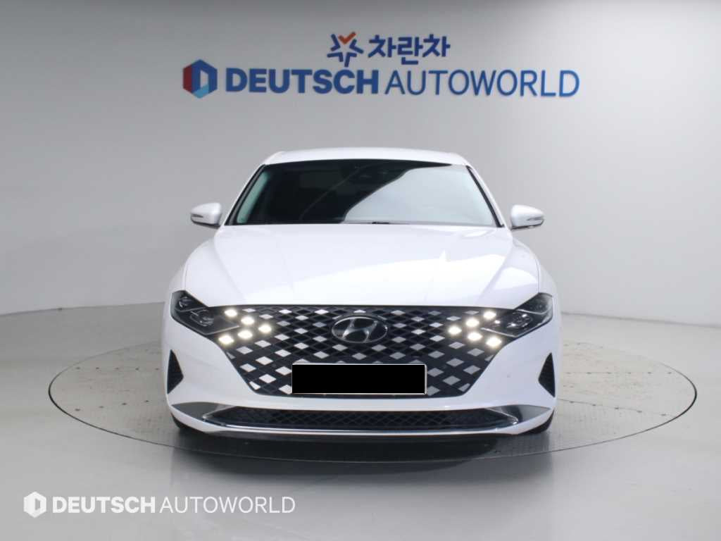 Hyundai Grandeur — photo 02