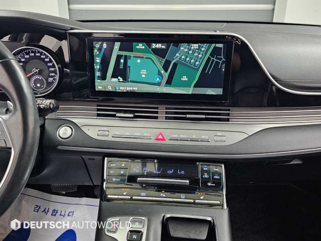 Hyundai Grandeur — photo 07