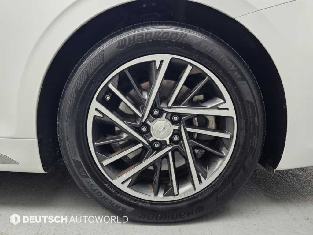 Hyundai Grandeur — photo 20