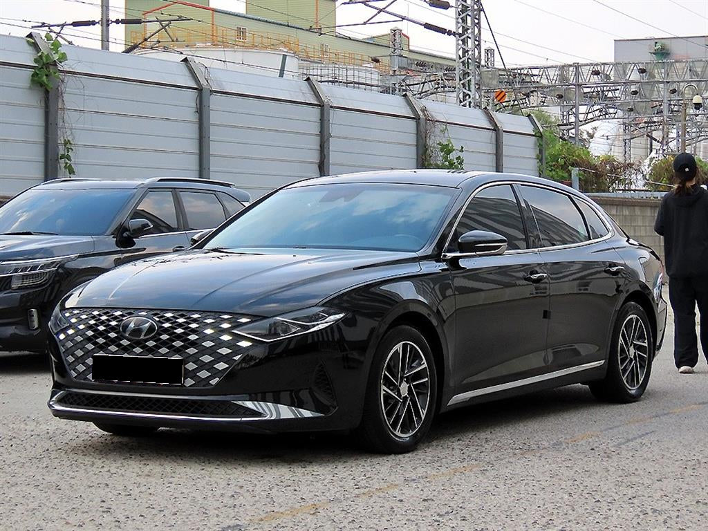 Hyundai Grandeur — photo 02