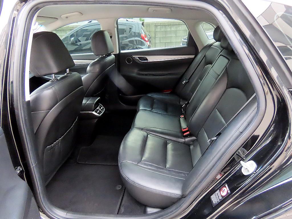 Hyundai Grandeur — photo 06