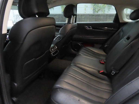 Genesis G80 — photo 08