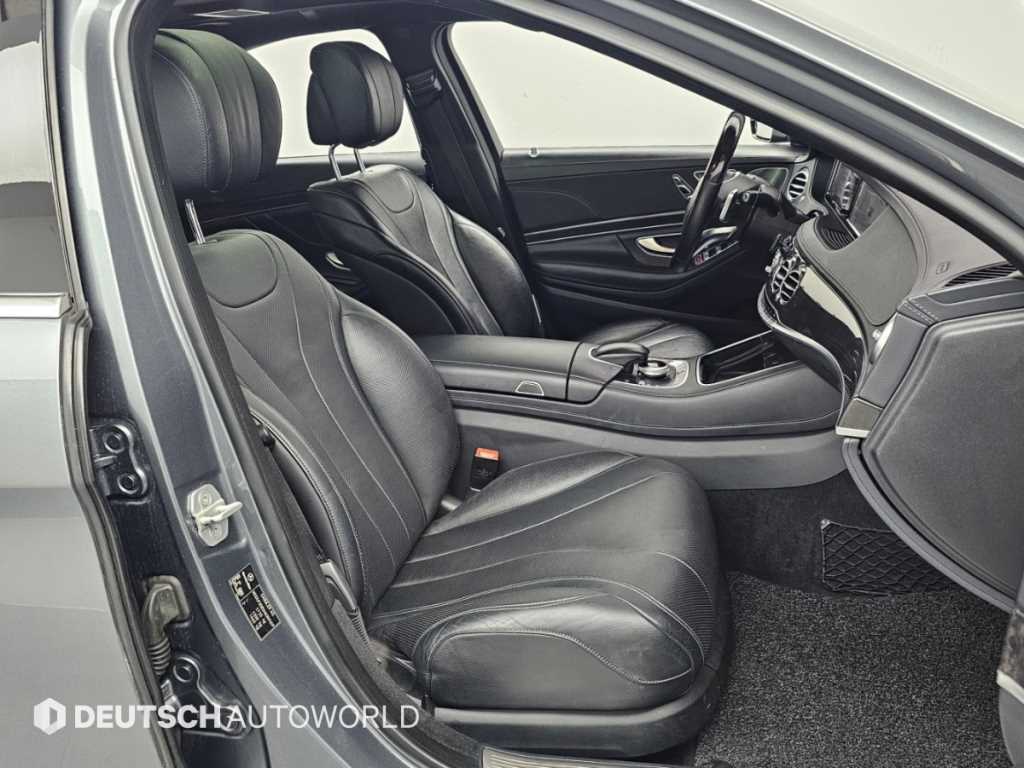 Mercedes-Benz S-Class — photo 10
