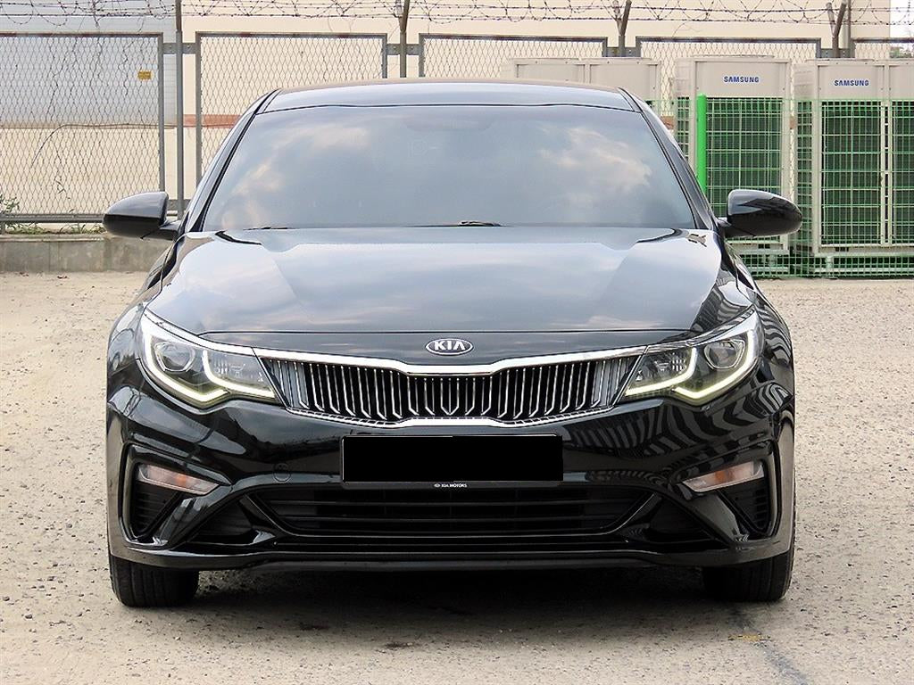 Kia K5 — photo 01