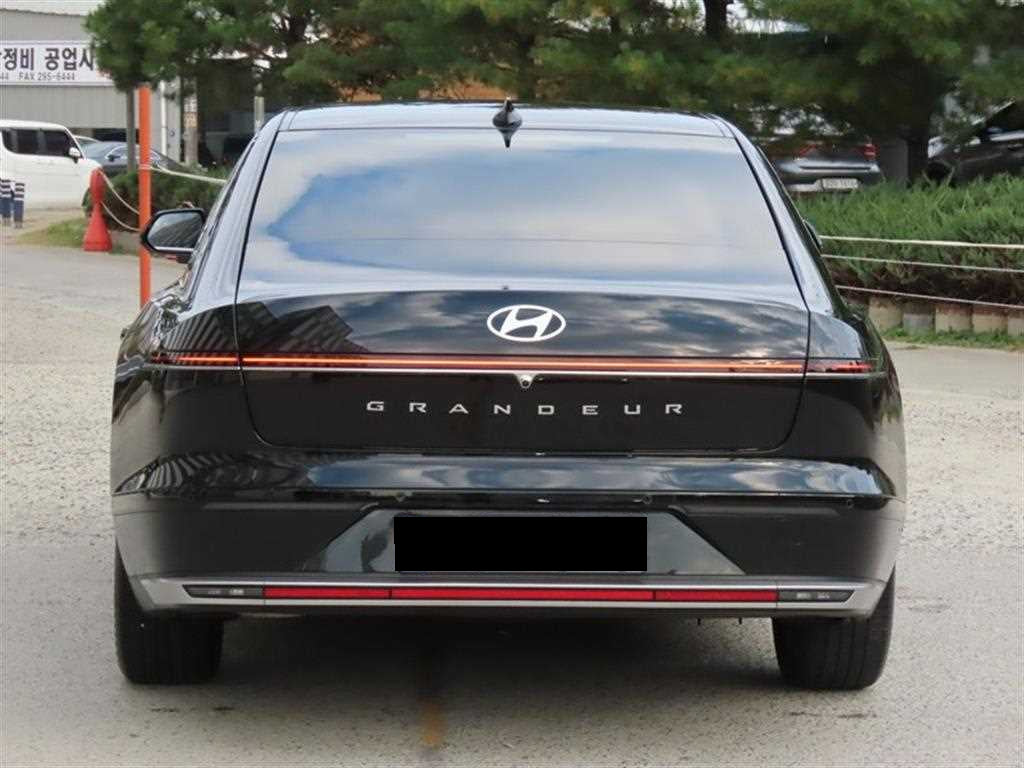 Hyundai Grandeur — photo 04