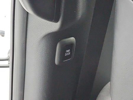 Toyota Sienna — photo 14