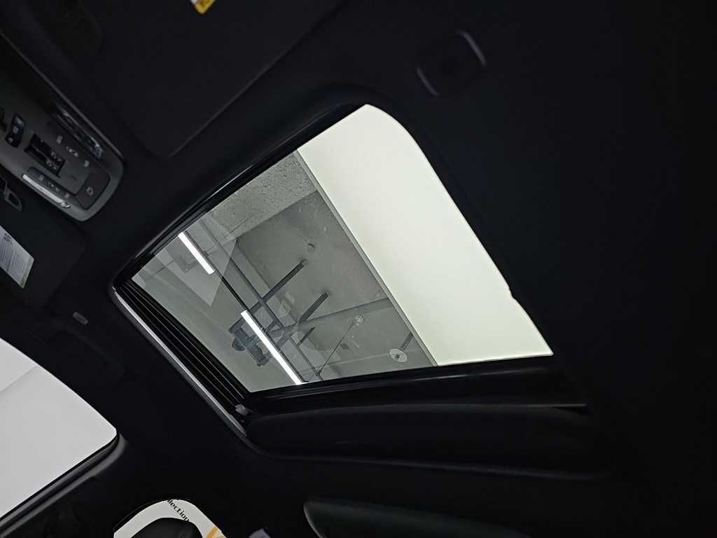 Toyota Sienna — photo 15