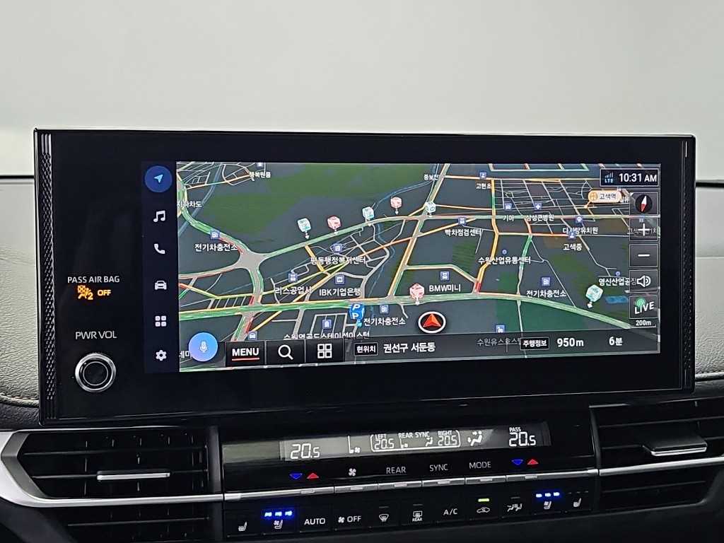 Toyota Sienna — photo 16