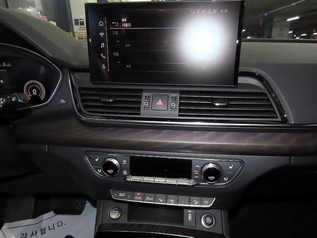 Audi Q5 — photo 11