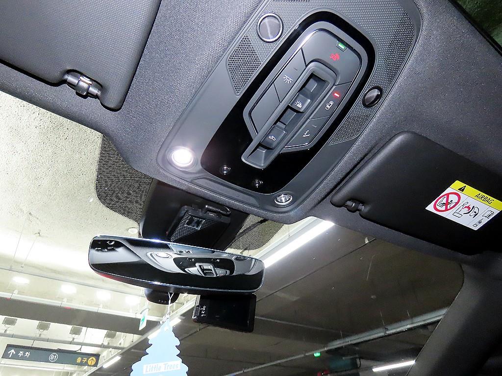Audi Q5 — photo 14