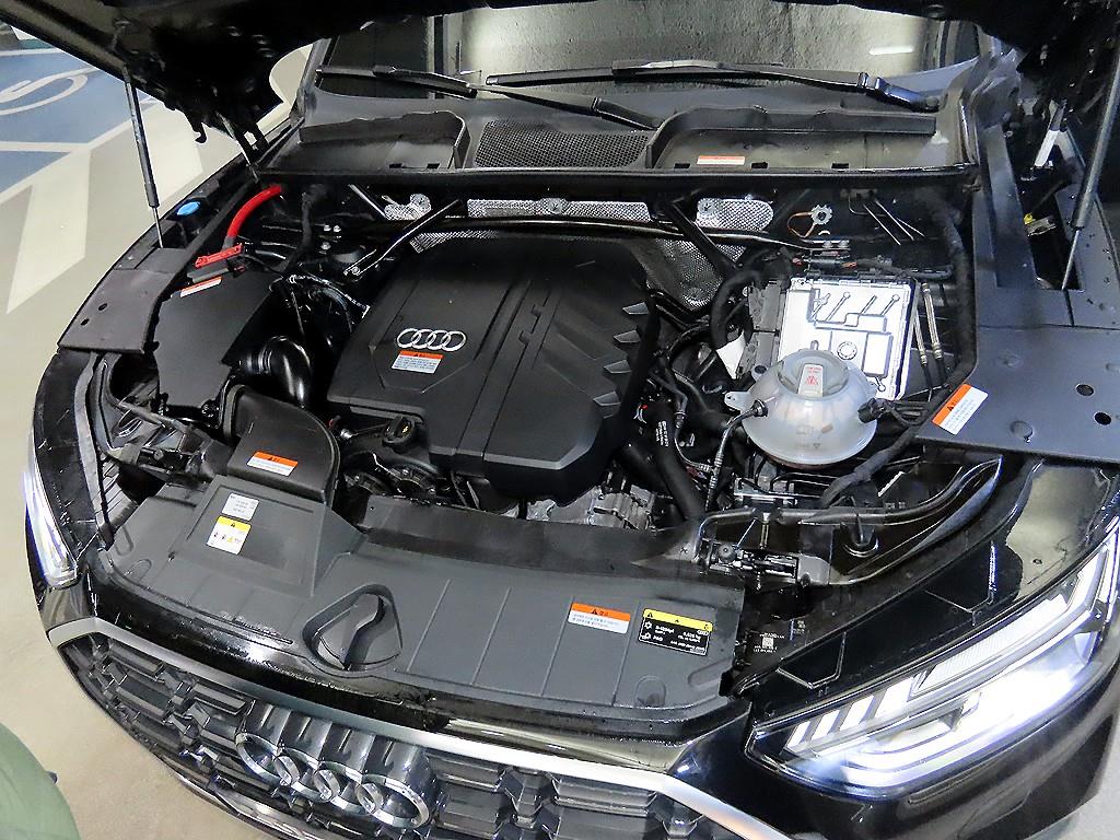 Audi Q5 — photo 19