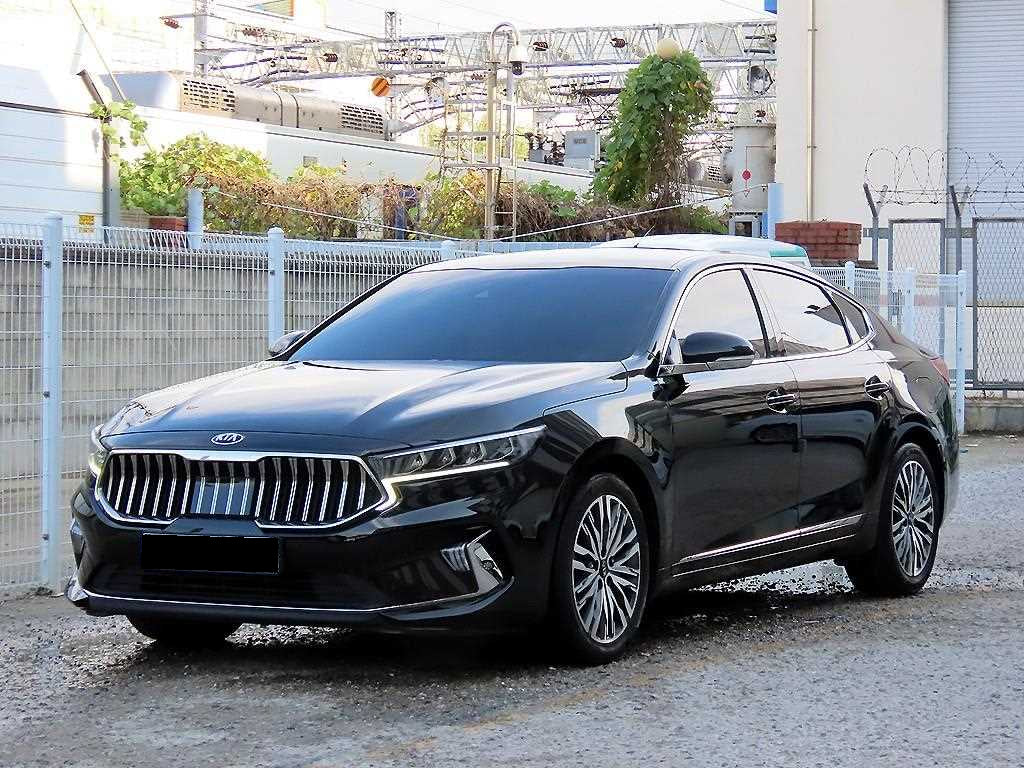 Kia K7 — photo 01