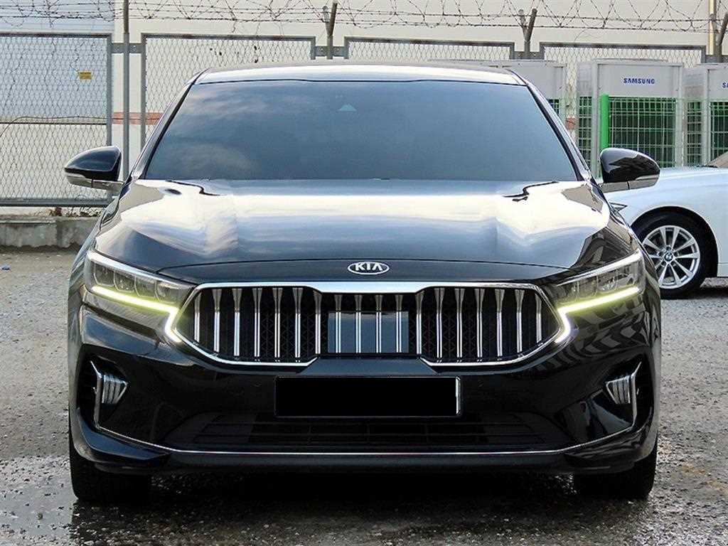 Kia K7 — photo 02