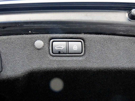 Kia K7 — photo 18
