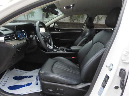 Kia K5 — photo 05