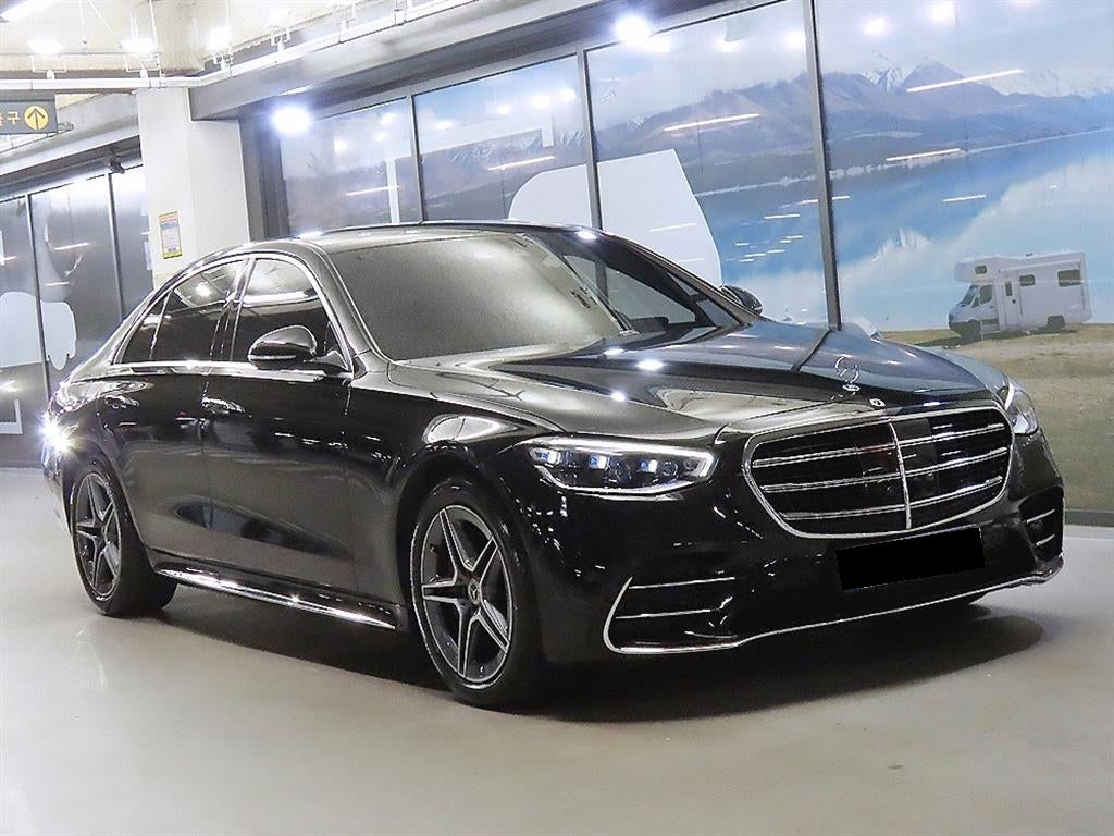 Mercedes-Benz S-Class — photo 01