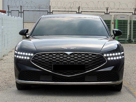 Genesis G90 — photo 01