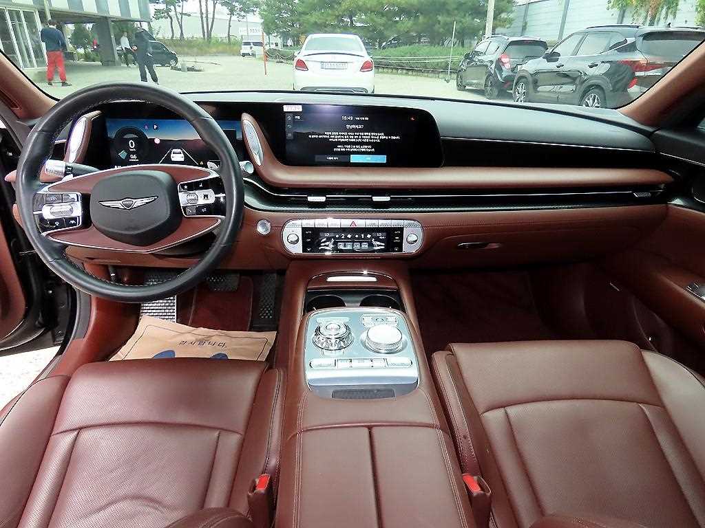 Genesis G90 — photo 07