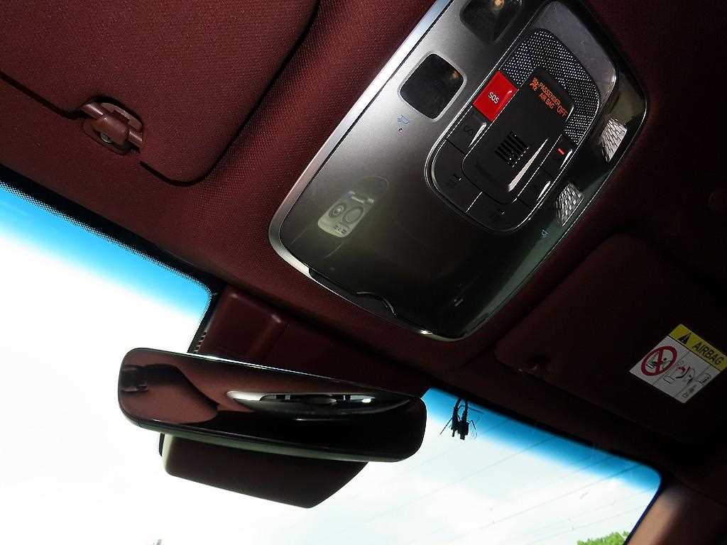 Genesis G90 — photo 14