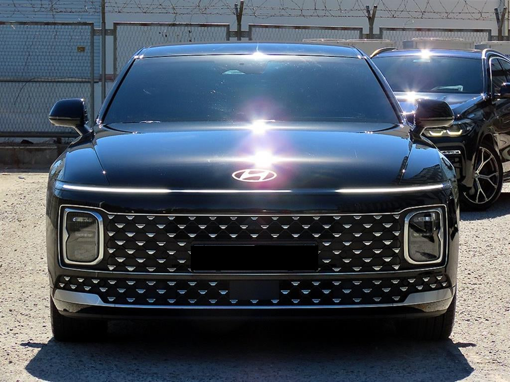 Hyundai Grandeur — photo 01
