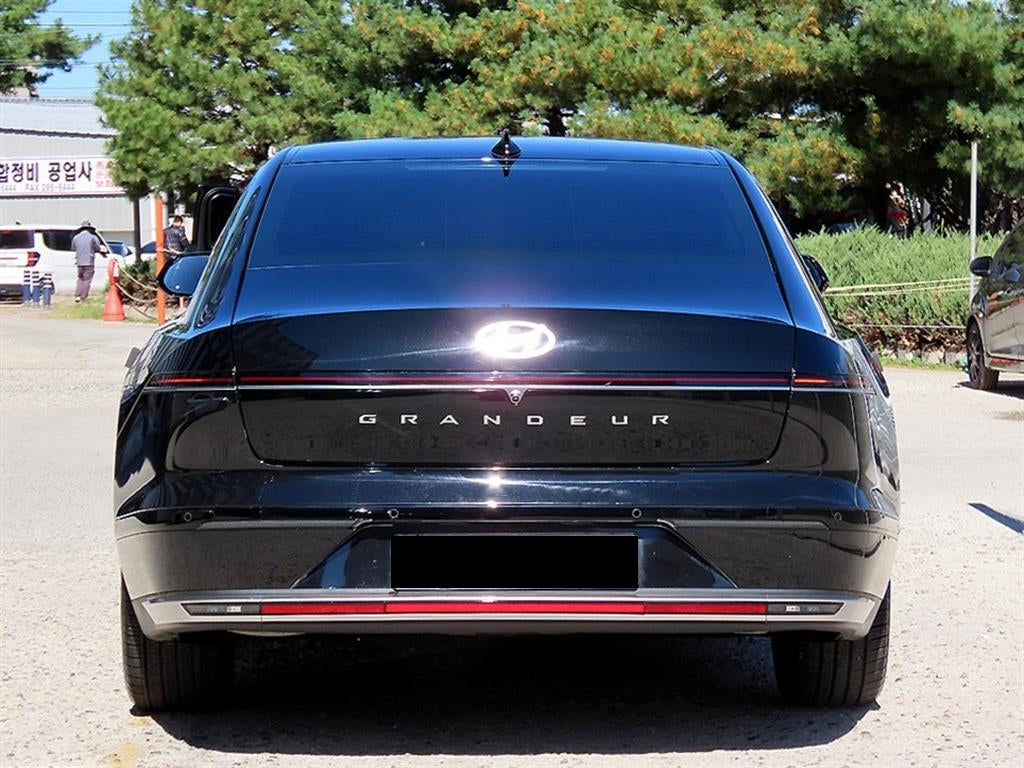 Hyundai Grandeur — photo 04