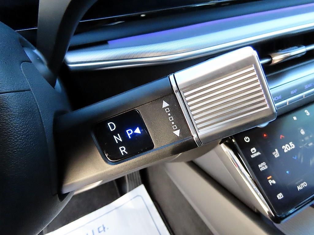 Hyundai Grandeur — photo 10