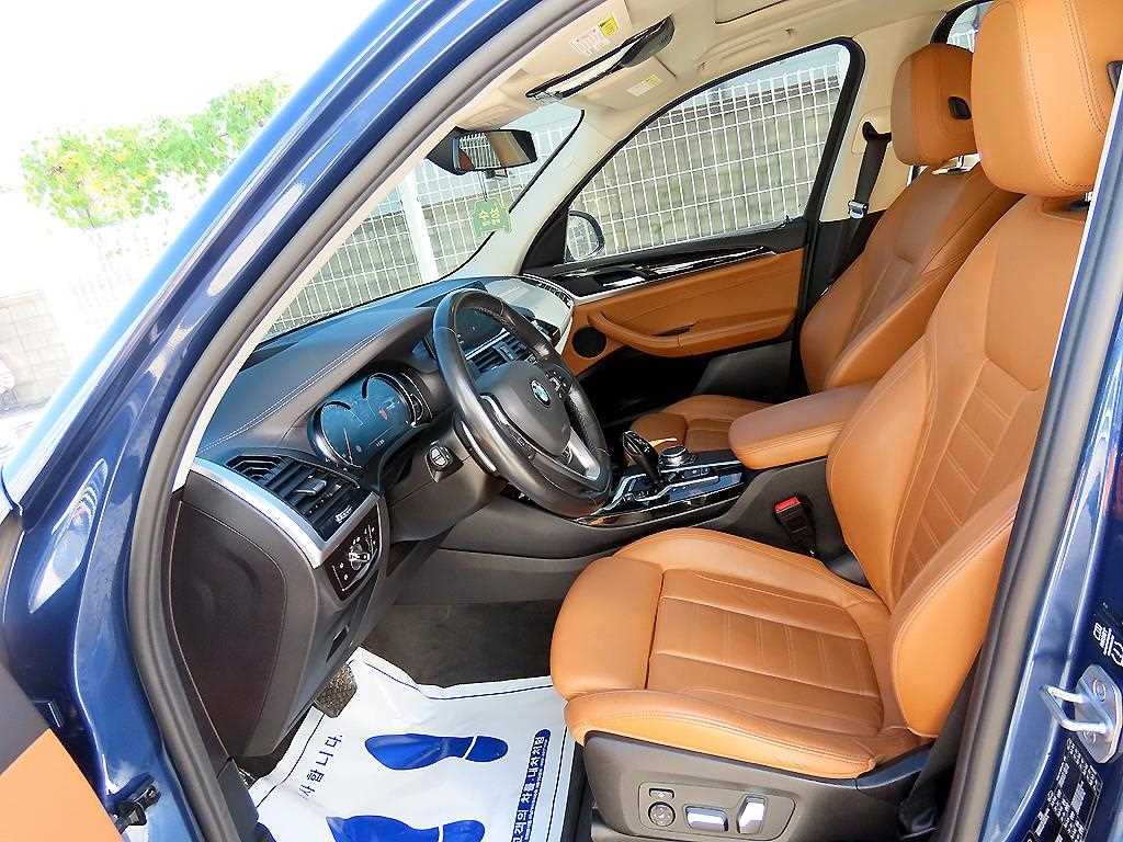 BMW X3 — photo 05