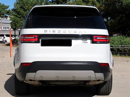 Land Rover Discovery — photo 04