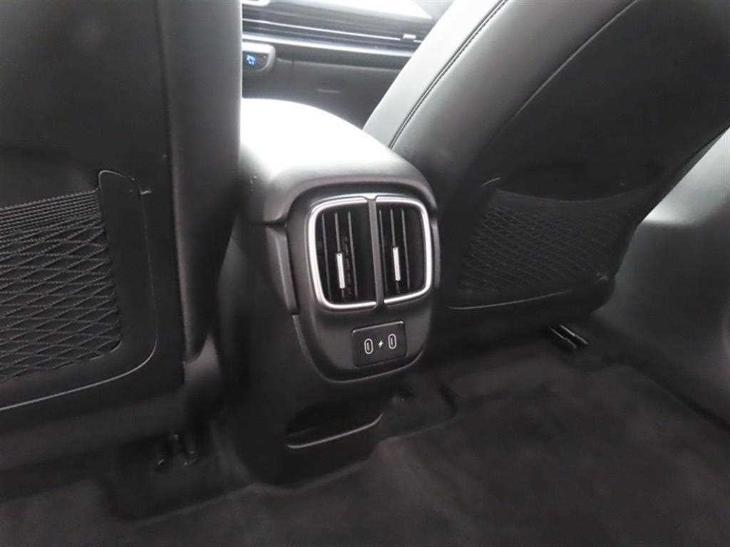 Hyundai Ioniq6 — photo 07