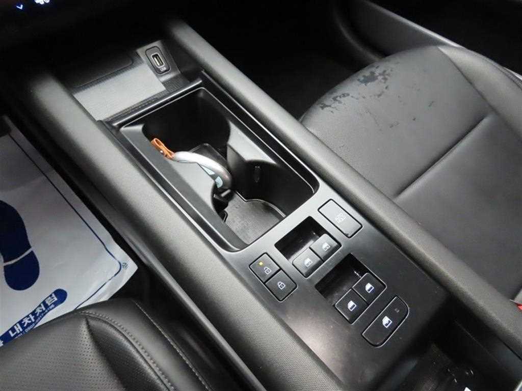 Hyundai Ioniq6 — photo 15