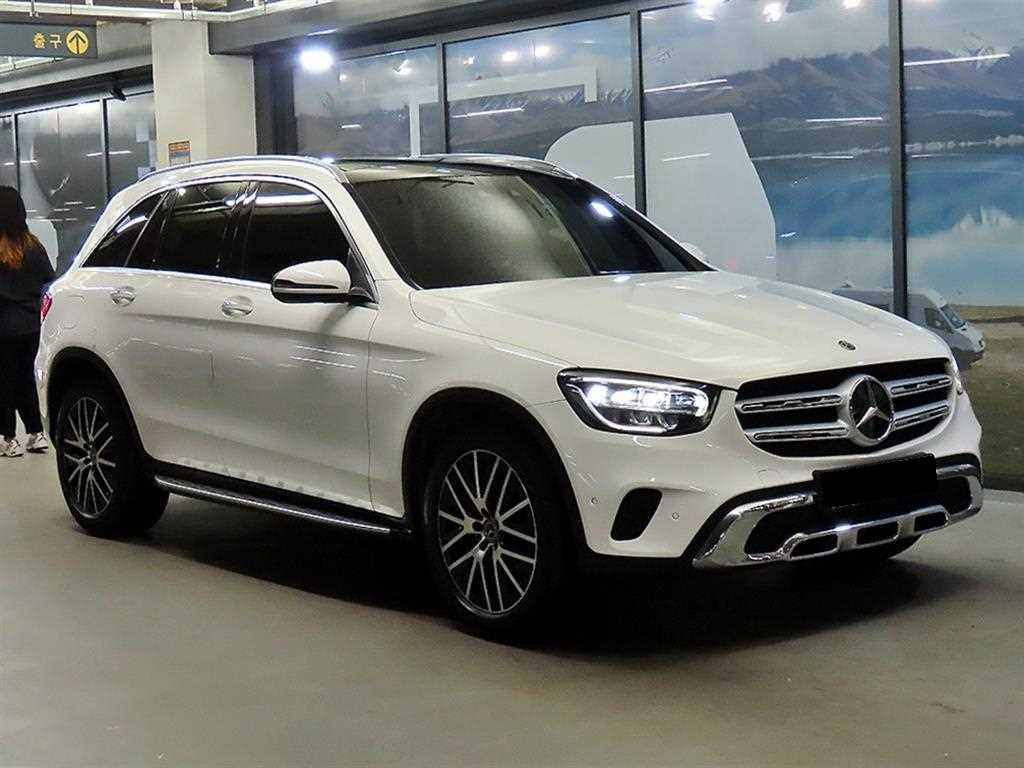 Mercedes-Benz GLC-Class — photo 01