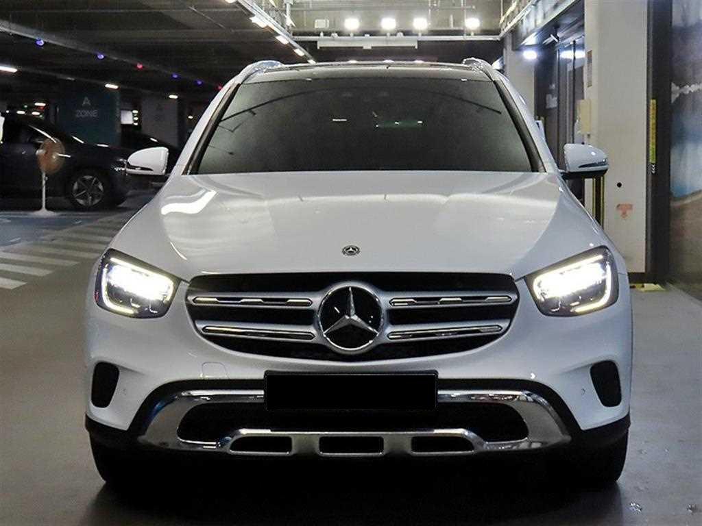 Mercedes-Benz GLC-Class — photo 02