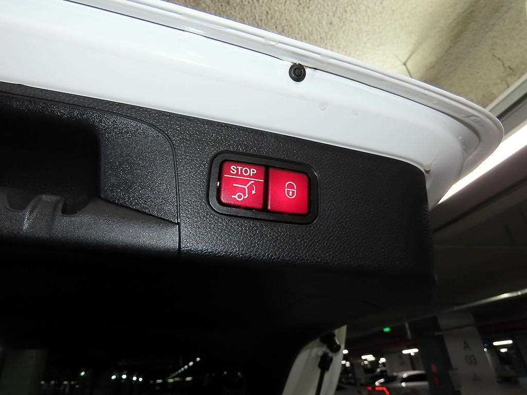 Mercedes-Benz GLC-Class — photo 15