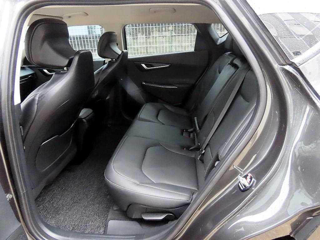 Kia EV6 — photo 06