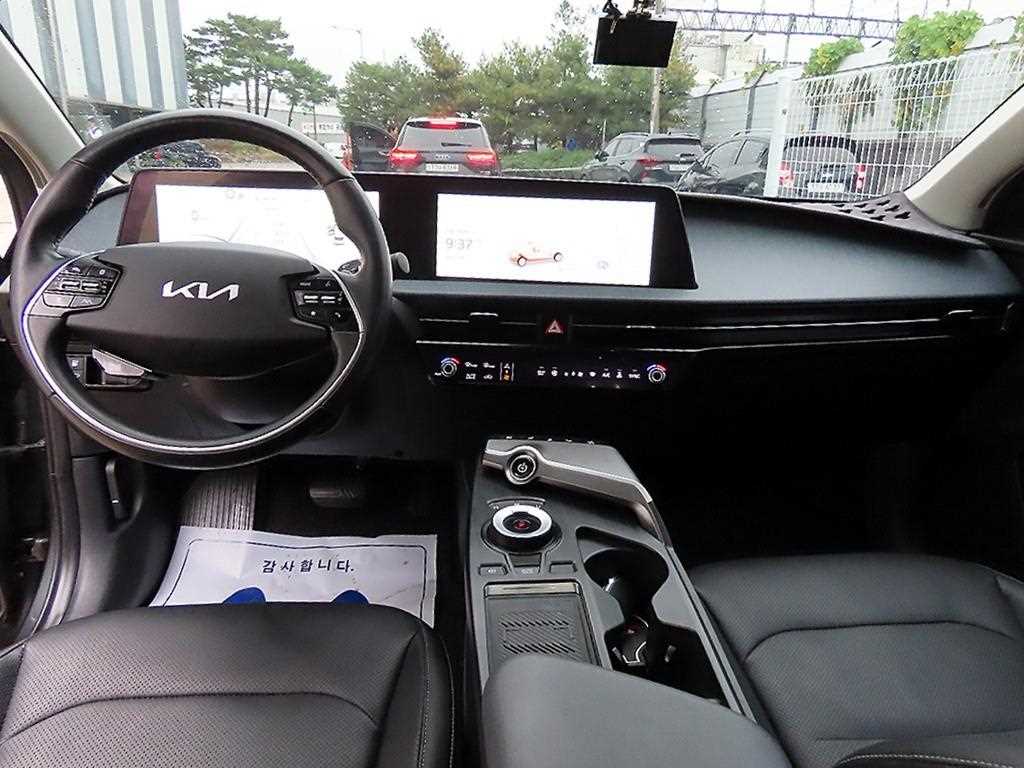 Kia EV6 — photo 07