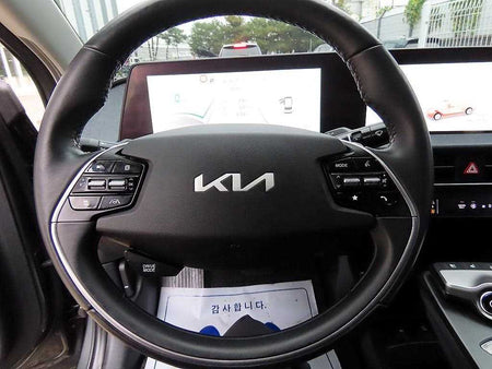 Kia EV6 — photo 08