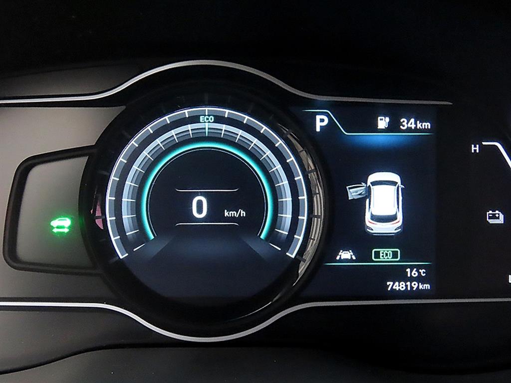 Hyundai Kona — photo 09